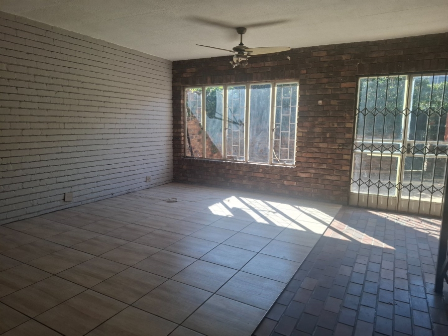 3 Bedroom Property for Sale in Pretoria North Gauteng