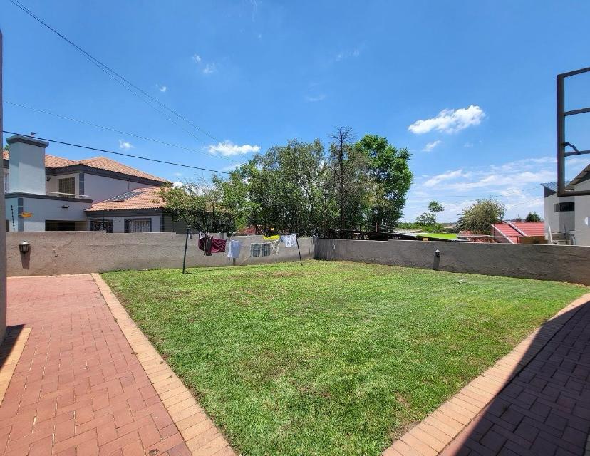 4 Bedroom Property for Sale in Country View Gauteng