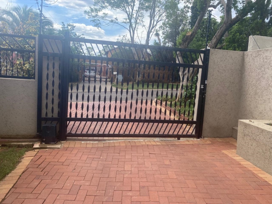 4 Bedroom Property for Sale in Country View Gauteng