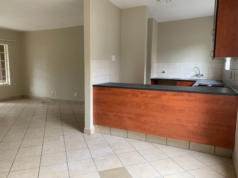 To Let 2 Bedroom Property for Rent in Halfway Gardens Gauteng