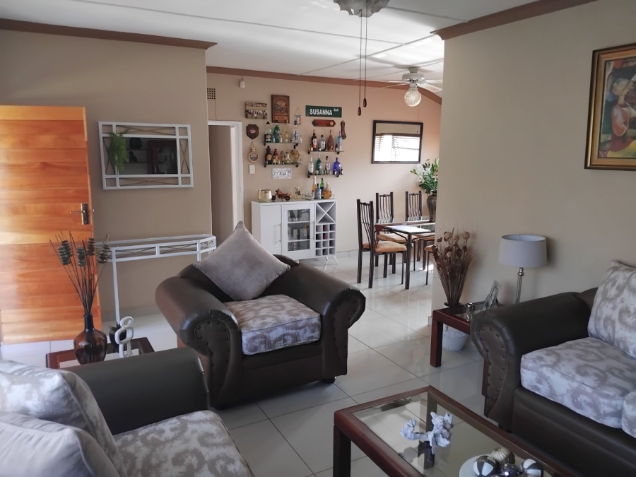 3 Bedroom Property for Sale in Marlands Gauteng