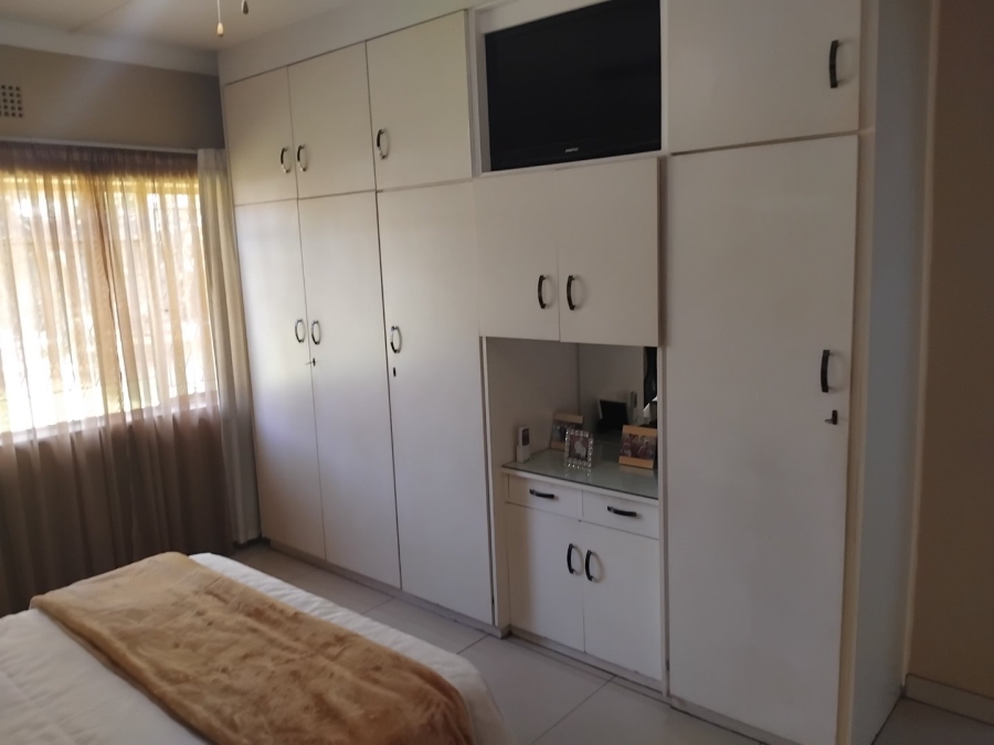 3 Bedroom Property for Sale in Marlands Gauteng