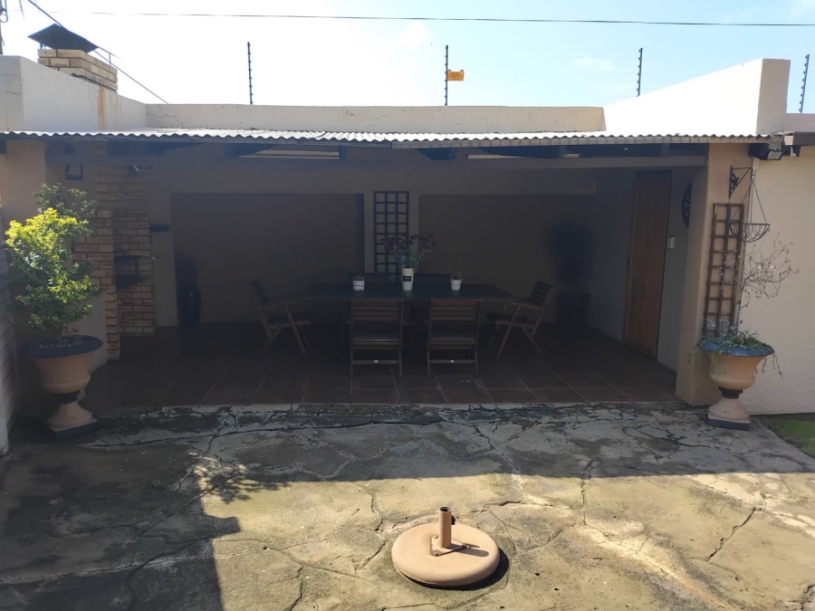 3 Bedroom Property for Sale in Marlands Gauteng