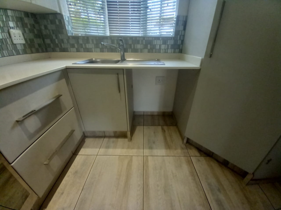 To Let 1 Bedroom Property for Rent in Atlasville Gauteng