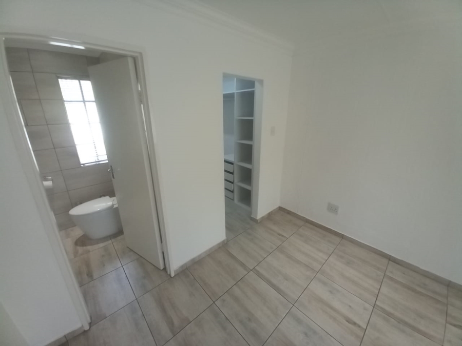 To Let 1 Bedroom Property for Rent in Atlasville Gauteng