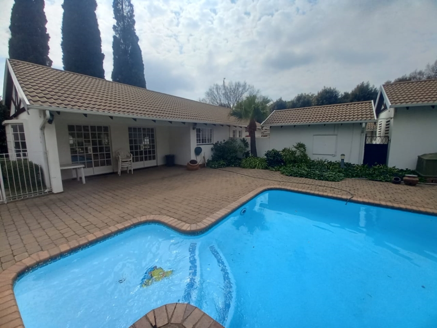 To Let 1 Bedroom Property for Rent in Atlasville Gauteng