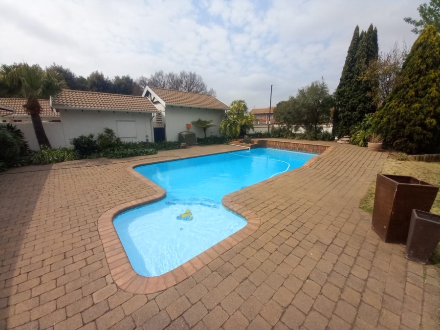 To Let 1 Bedroom Property for Rent in Atlasville Gauteng