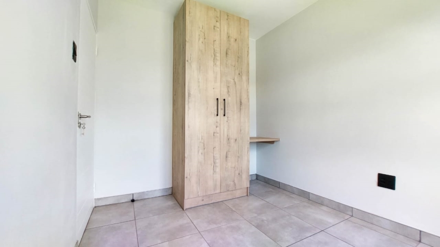 To Let 2 Bedroom Property for Rent in Klipspruit Gauteng