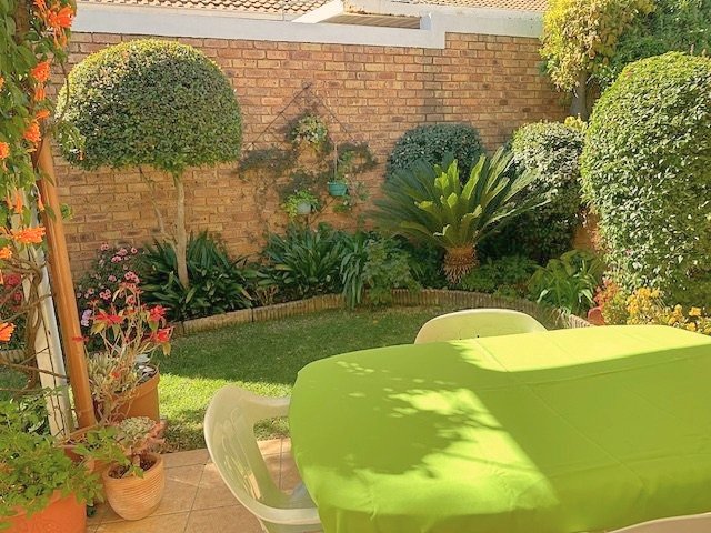 2 Bedroom Property for Sale in Honeydew Grove Gauteng