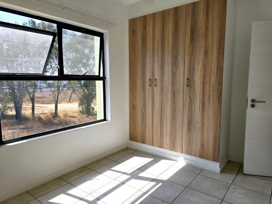 To Let 2 Bedroom Property for Rent in Witfield Gauteng