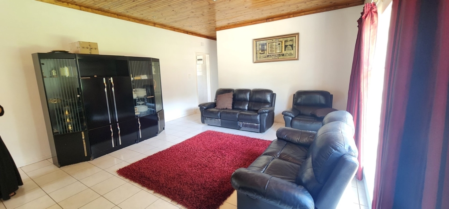 8 Bedroom Property for Sale in Erasmia Gauteng