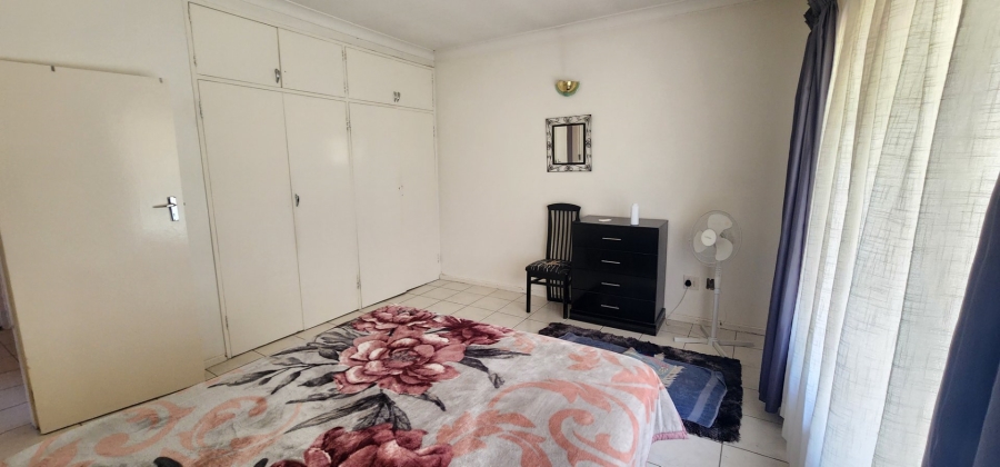 8 Bedroom Property for Sale in Erasmia Gauteng