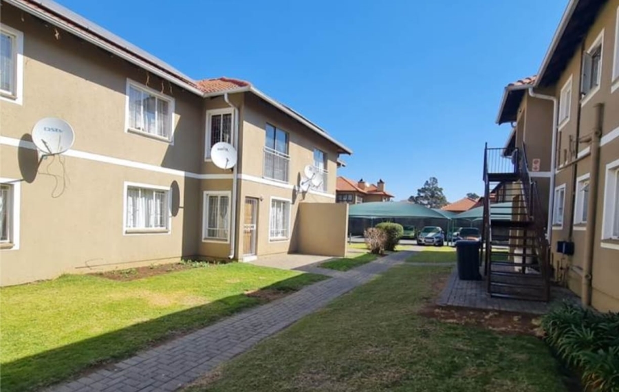 2 Bedroom Property for Sale in Comet Gauteng