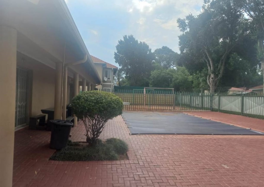 2 Bedroom Property for Sale in Comet Gauteng