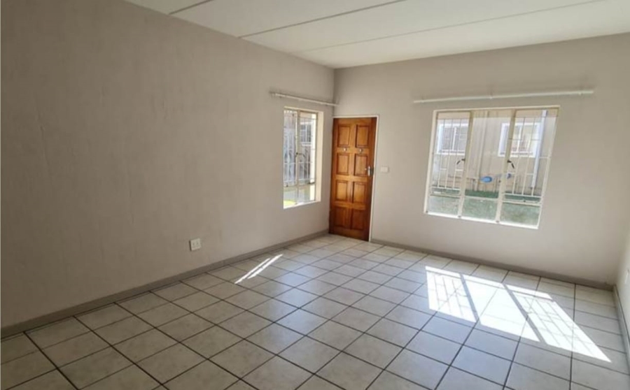 2 Bedroom Property for Sale in Comet Gauteng