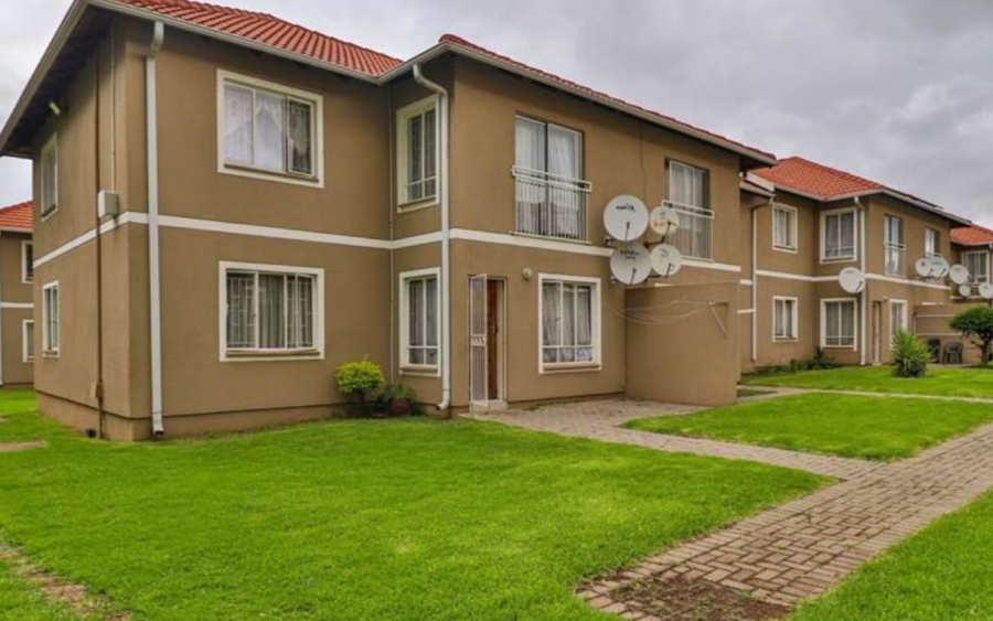 2 Bedroom Property for Sale in Comet Gauteng