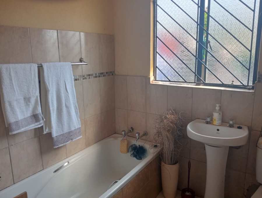 3 Bedroom Property for Sale in The Orchards Gauteng