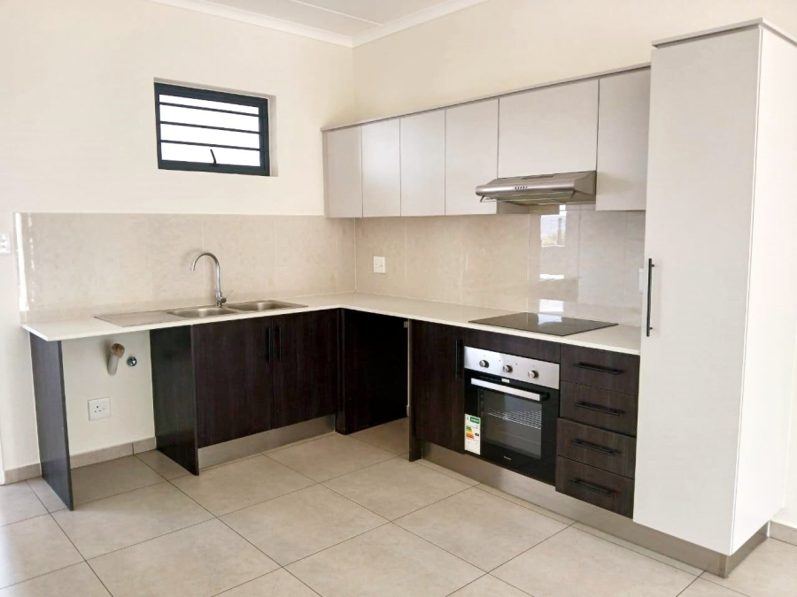 To Let 2 Bedroom Property for Rent in Greenstone Hill Gauteng