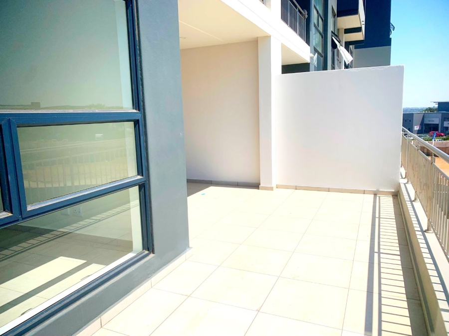 To Let 2 Bedroom Property for Rent in Greenstone Hill Gauteng