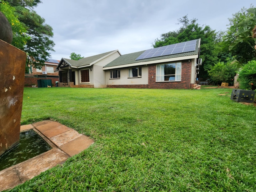 5 Bedroom Property for Sale in Wonderboom Gauteng