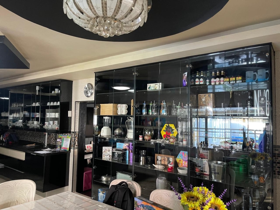 4 Bedroom Property for Sale in Arcon Park Gauteng