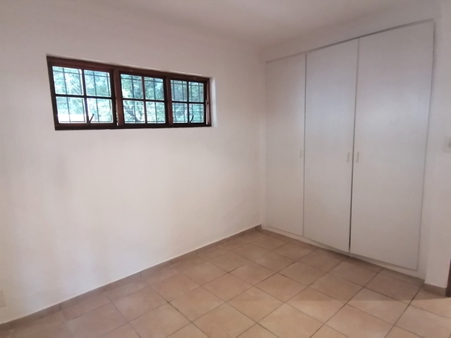 To Let 2 Bedroom Property for Rent in Craighall Park Gauteng