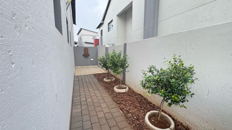 3 Bedroom Property for Sale in Olympus AH Gauteng