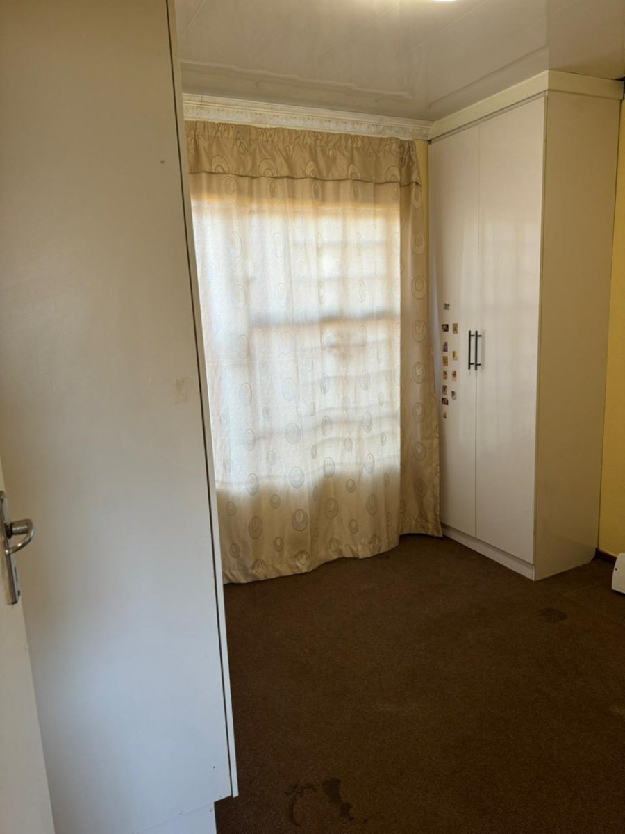 To Let 3 Bedroom Property for Rent in Dawn Park Gauteng