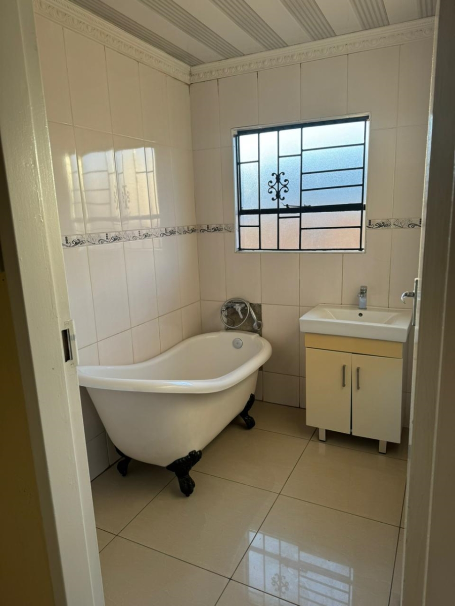 To Let 3 Bedroom Property for Rent in Dawn Park Gauteng