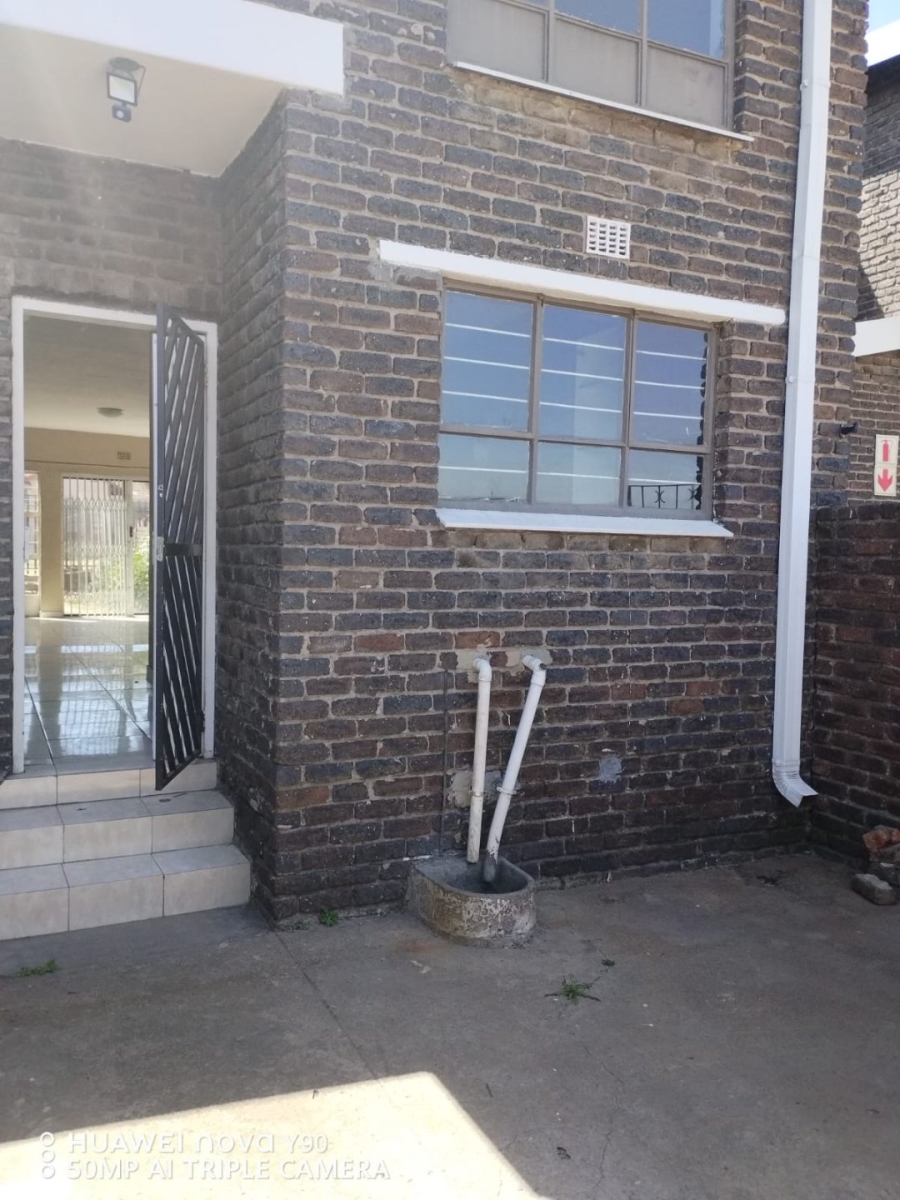 To Let 3 Bedroom Property for Rent in Lilianton Gauteng