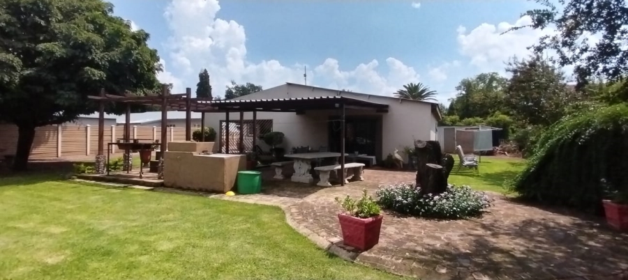 4 Bedroom Property for Sale in Meyerton Central Gauteng