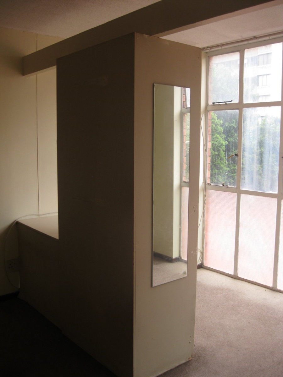 To Let 1 Bedroom Property for Rent in Pretoria Central Gauteng