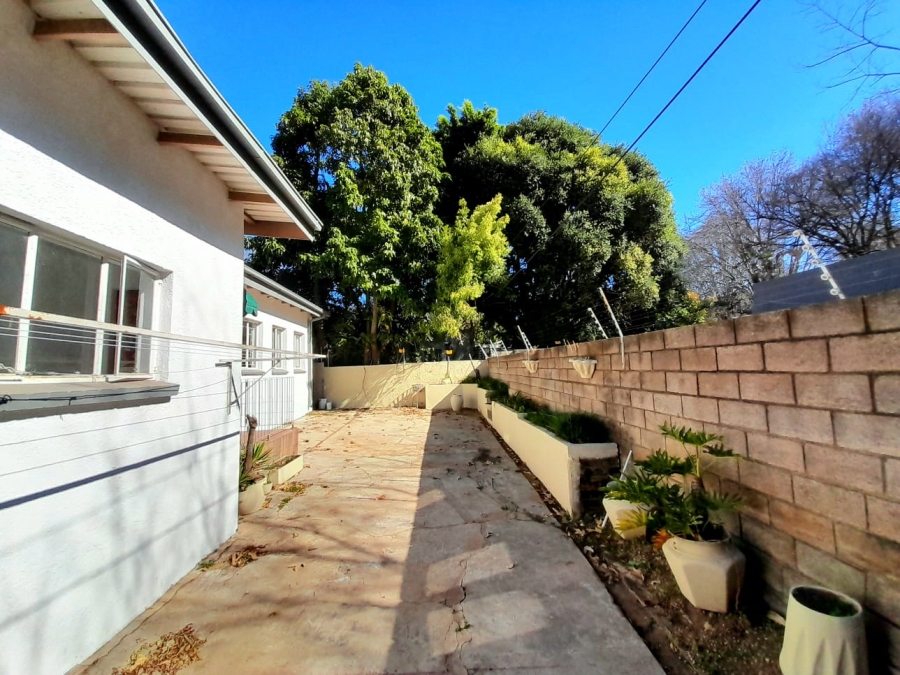 4 Bedroom Property for Sale in Westdene Gauteng