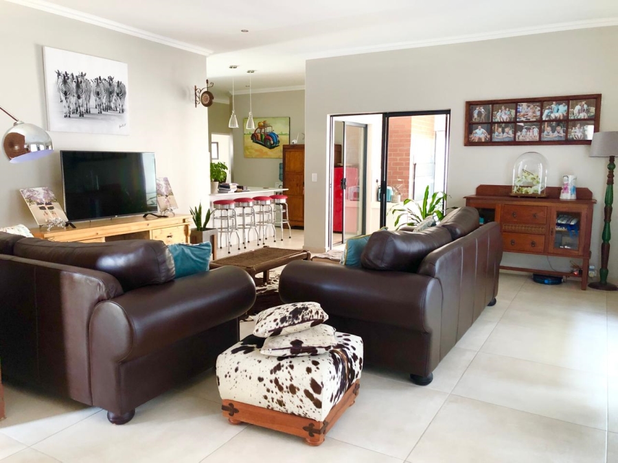 4 Bedroom Property for Sale in Heritage Hill Gauteng