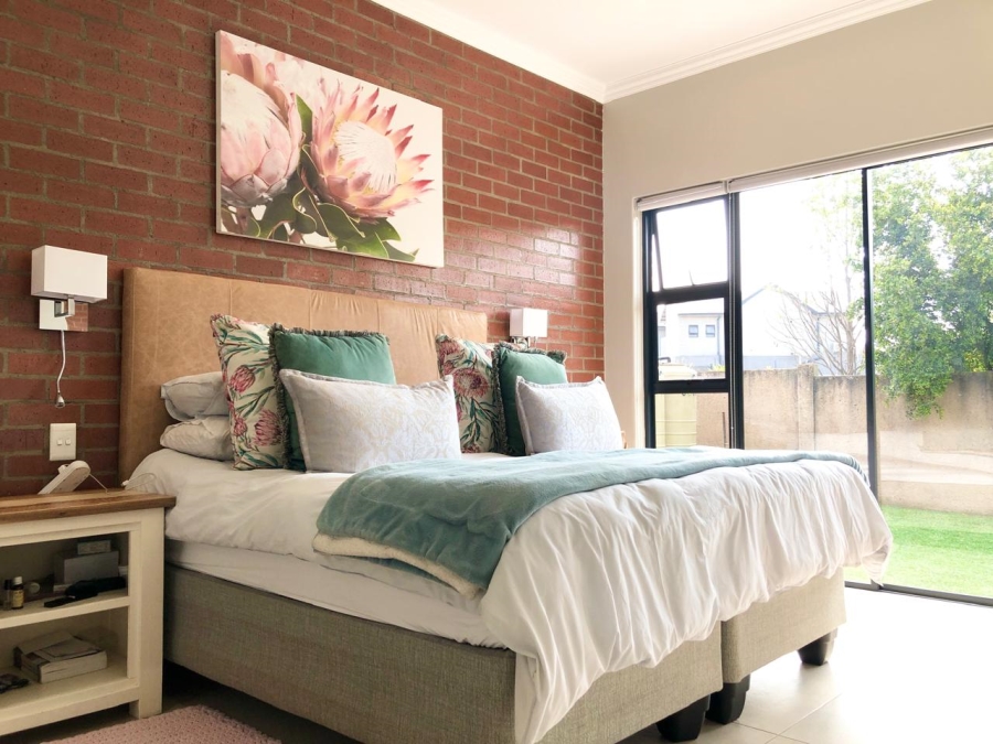4 Bedroom Property for Sale in Heritage Hill Gauteng