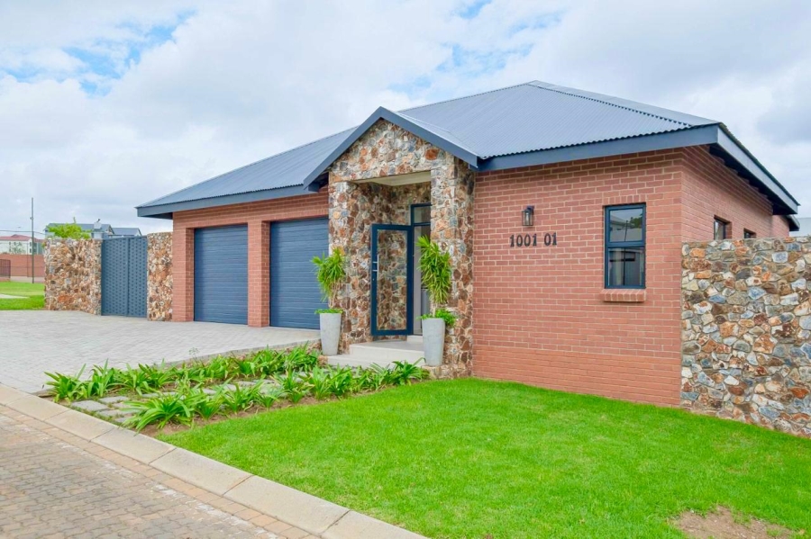 4 Bedroom Property for Sale in Heritage Hill Gauteng