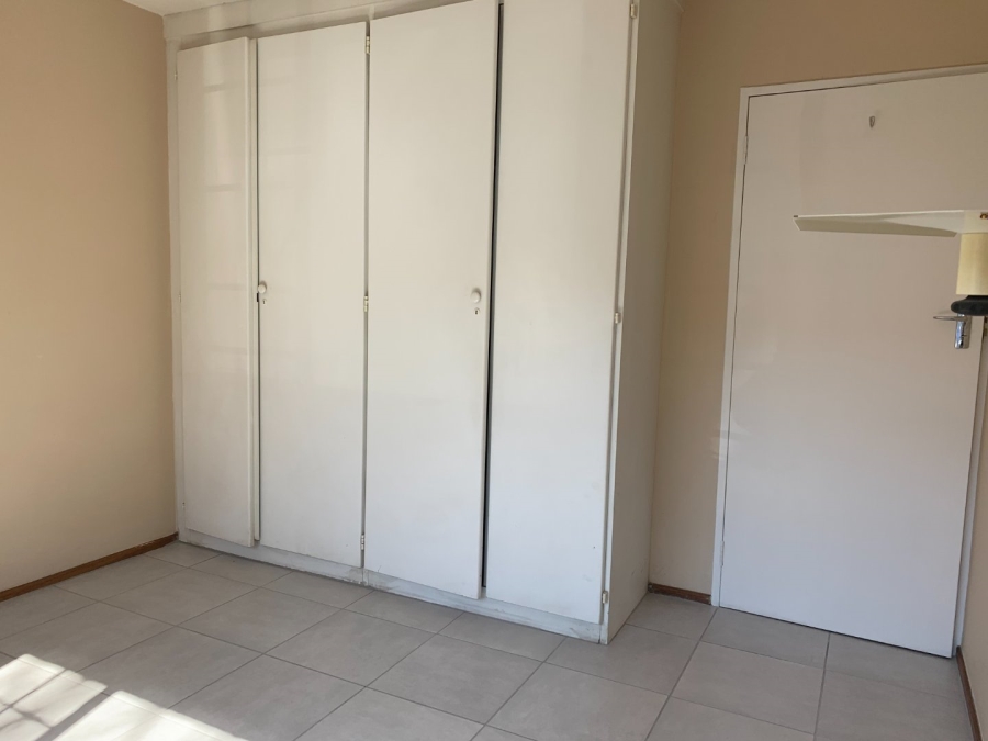 To Let 2 Bedroom Property for Rent in Lyttelton Manor Gauteng