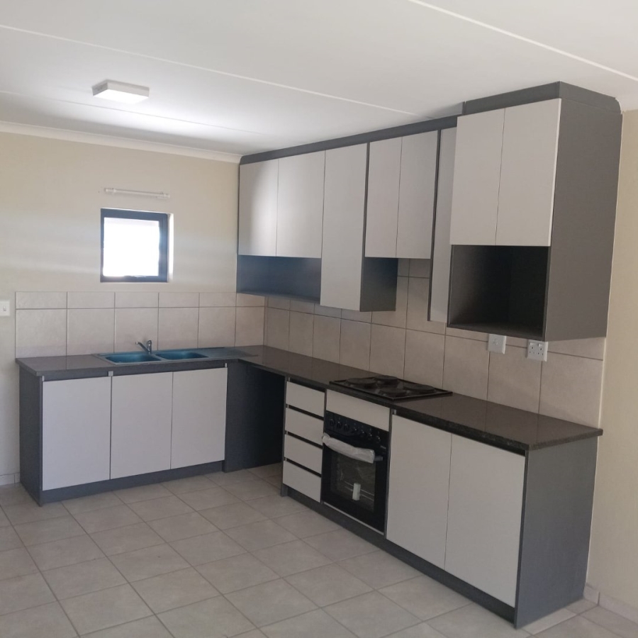 To Let 2 Bedroom Property for Rent in Cloverdene Gauteng