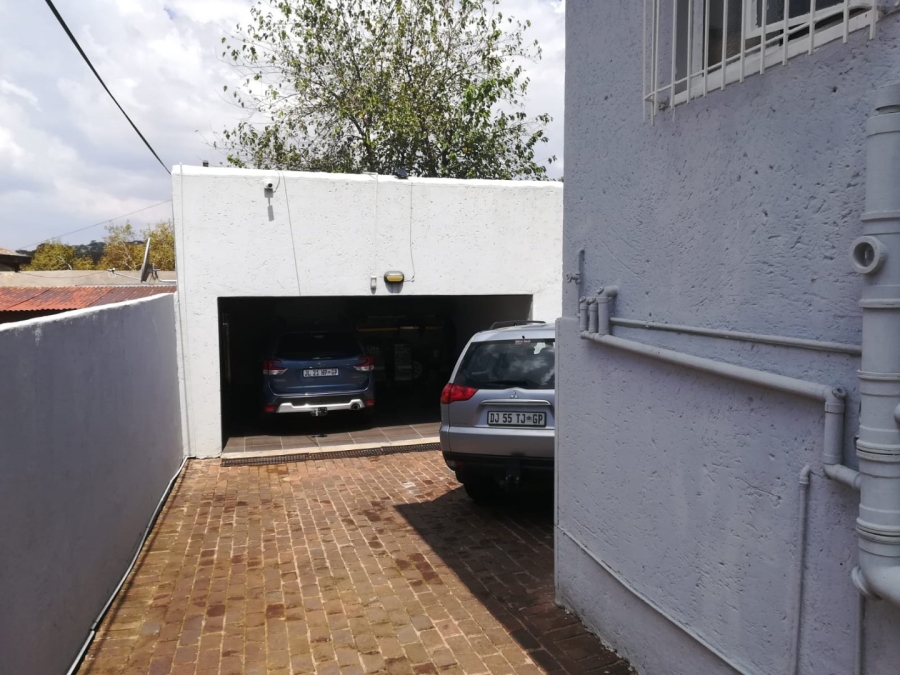 3 Bedroom Property for Sale in Bezuidenhout Valley Gauteng