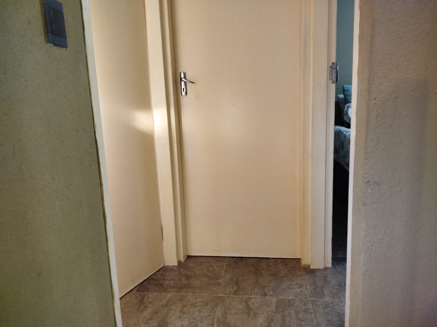 To Let 2 Bedroom Property for Rent in Gem Valley Gauteng