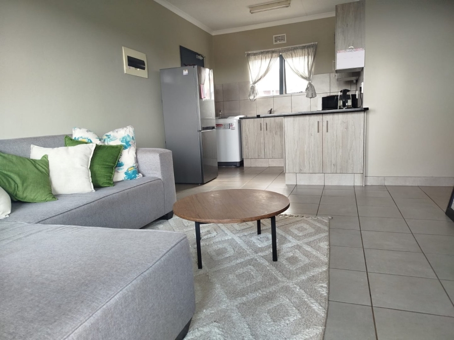 2 Bedroom Property for Sale in La Montagne Gauteng