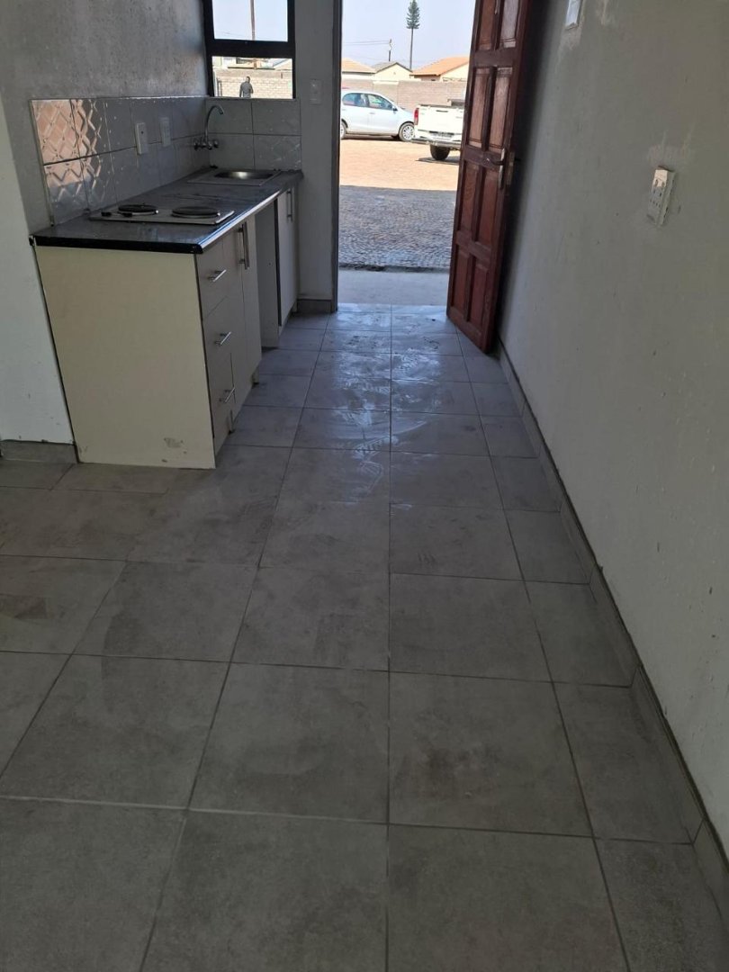 To Let  Bedroom Property for Rent in Protea Glen Gauteng