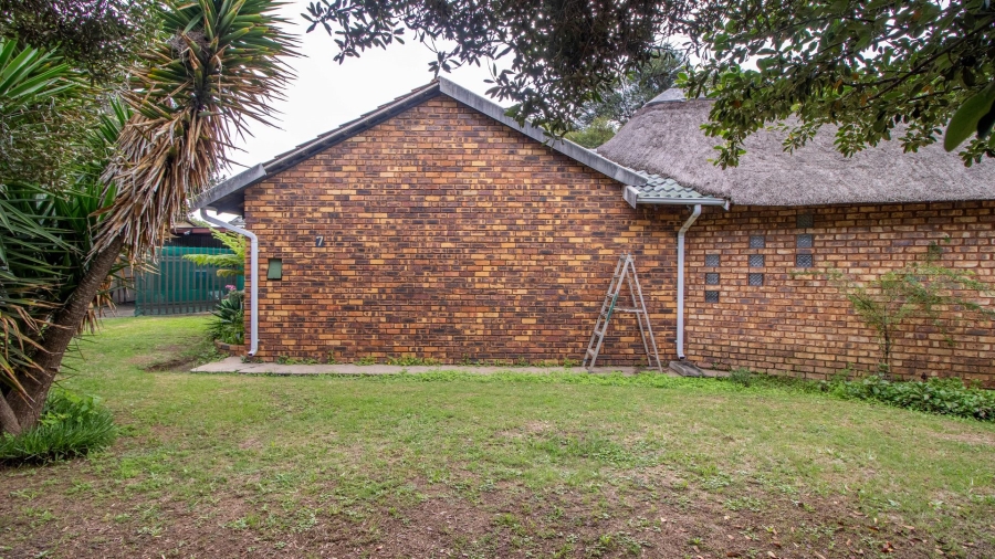 3 Bedroom Property for Sale in Bonaero Park Gauteng