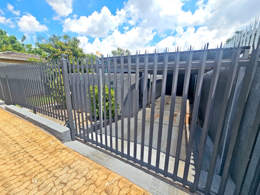 3 Bedroom Property for Sale in Albertville Gauteng