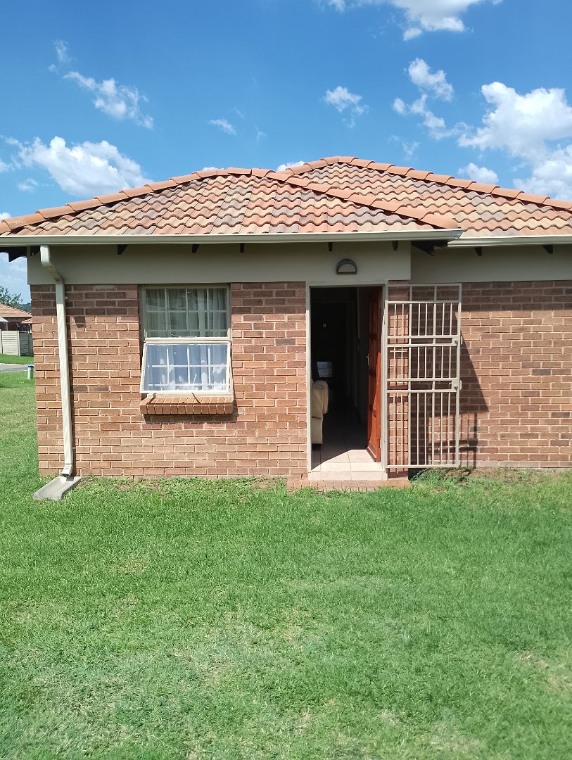 3 Bedroom Property for Sale in Thatch Hill Estate Gauteng