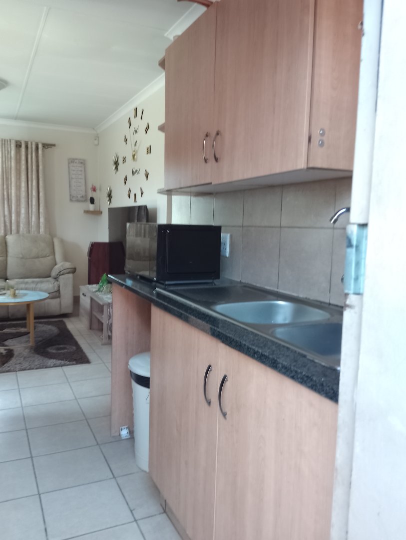 3 Bedroom Property for Sale in Thatch Hill Estate Gauteng