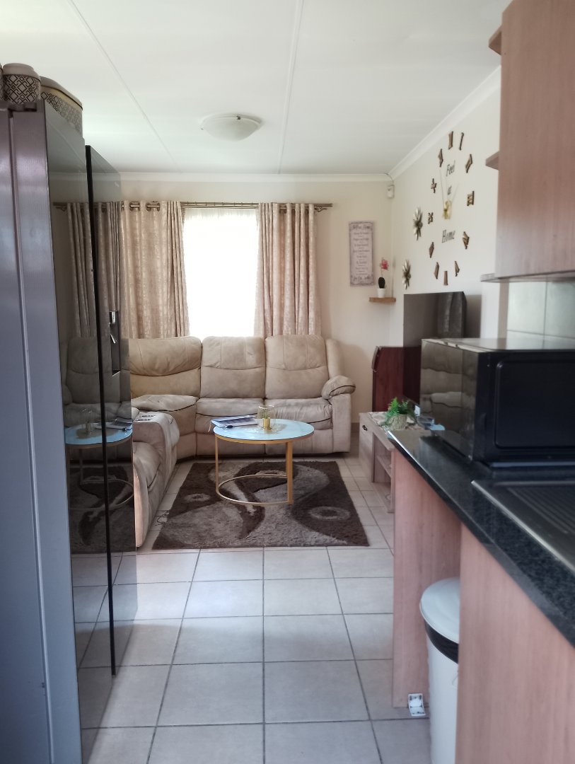 3 Bedroom Property for Sale in Thatch Hill Estate Gauteng