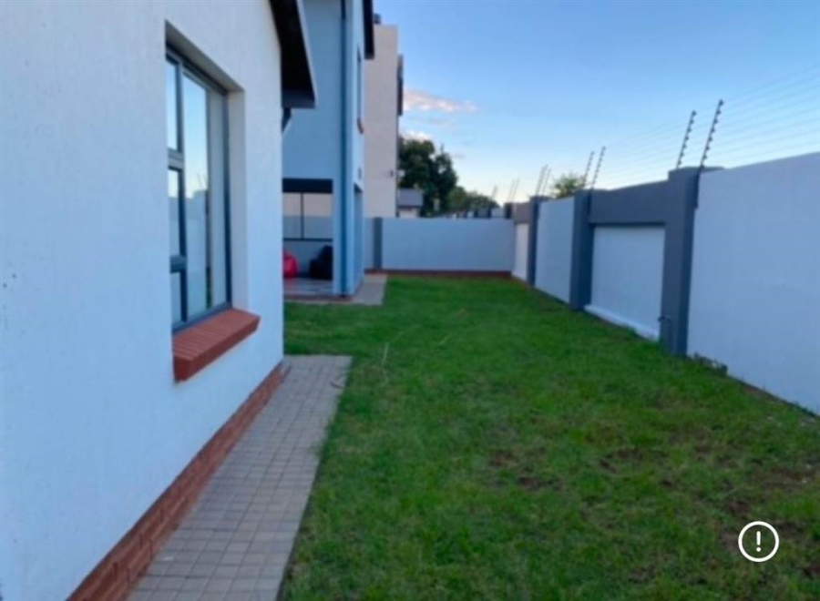 To Let 4 Bedroom Property for Rent in Brentwood Park Gauteng