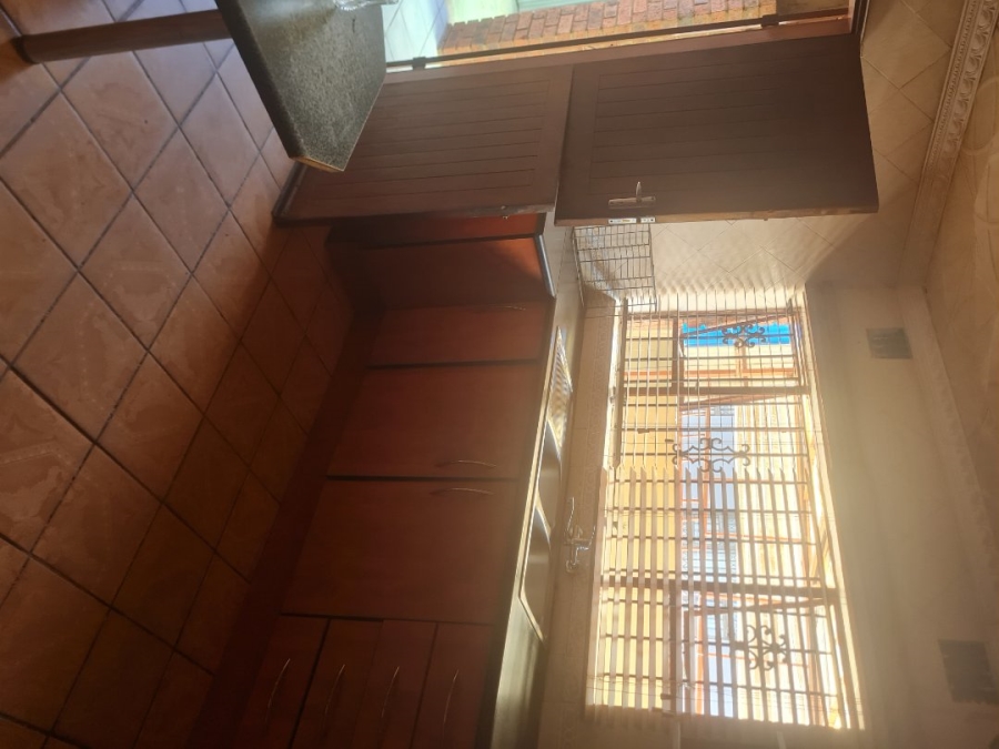 To Let  Bedroom Property for Rent in Sharpeville Gauteng