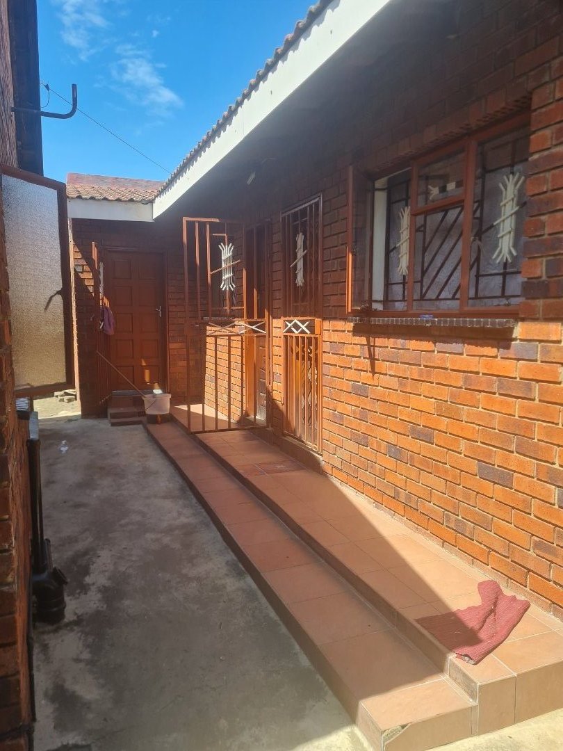 To Let  Bedroom Property for Rent in Sharpeville Gauteng